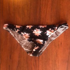 Acacia bikini bottom